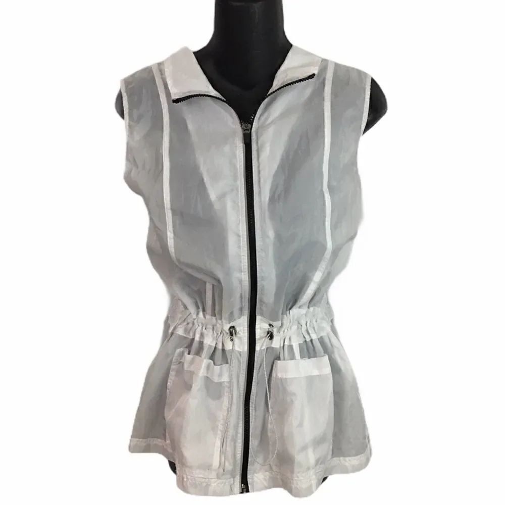 Fabletics Yoga Nylon Sleeveless Zippered Best Jacket Size Small
